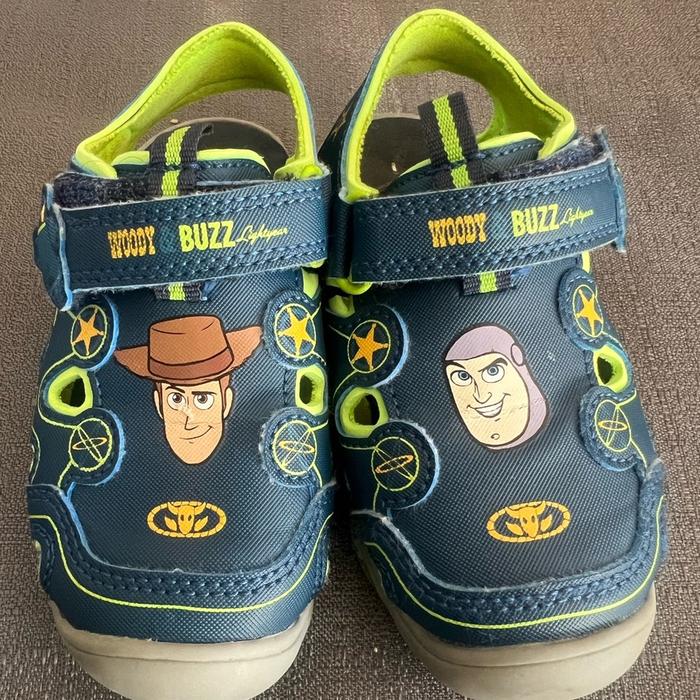 Disney Toy Story Buzz & Woody Sandals navy blue and lime green little kid size 7